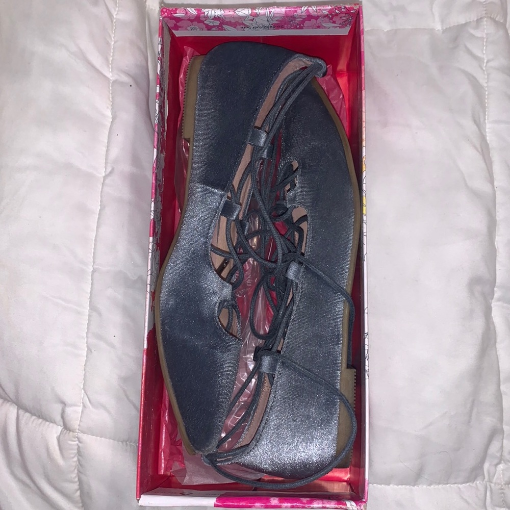 Women’s Lace-Up Flat Shoes in Dark Blue Gray